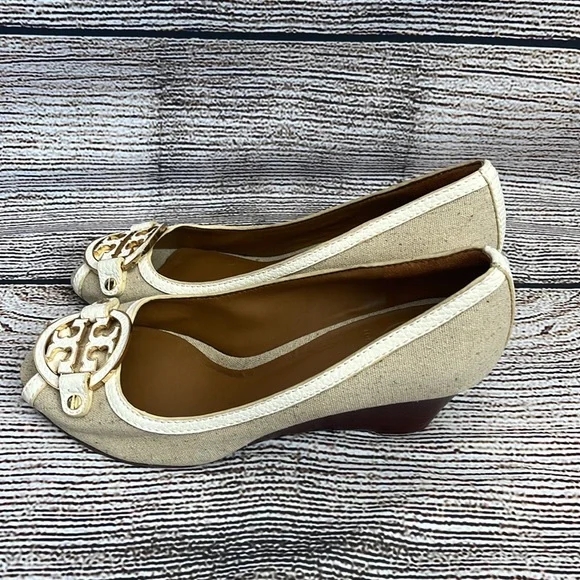 Tory burch wedges shoes hotsell